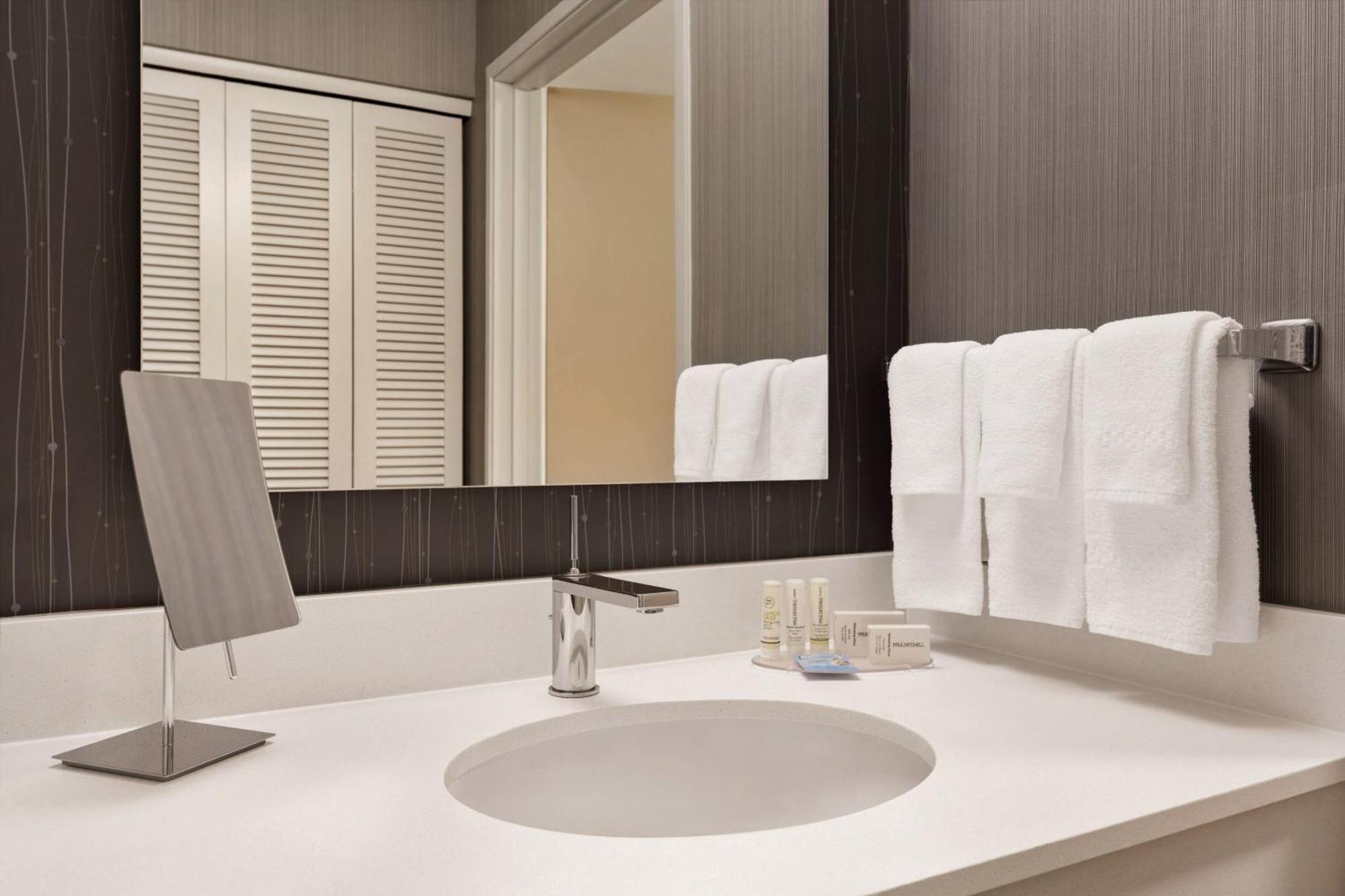 Courtyard By Marriott Τοπέκα Εξωτερικό φωτογραφία